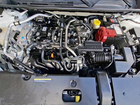 Certified 2022 Nissan Sentra S image 24