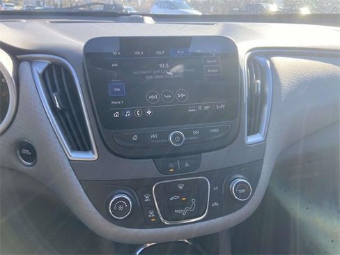 Used 2022 Chevrolet Malibu LS w/ Driver Confidence Package II image 21