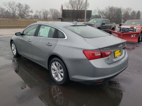 Used 2024 Chevrolet Malibu LT FWD image 7