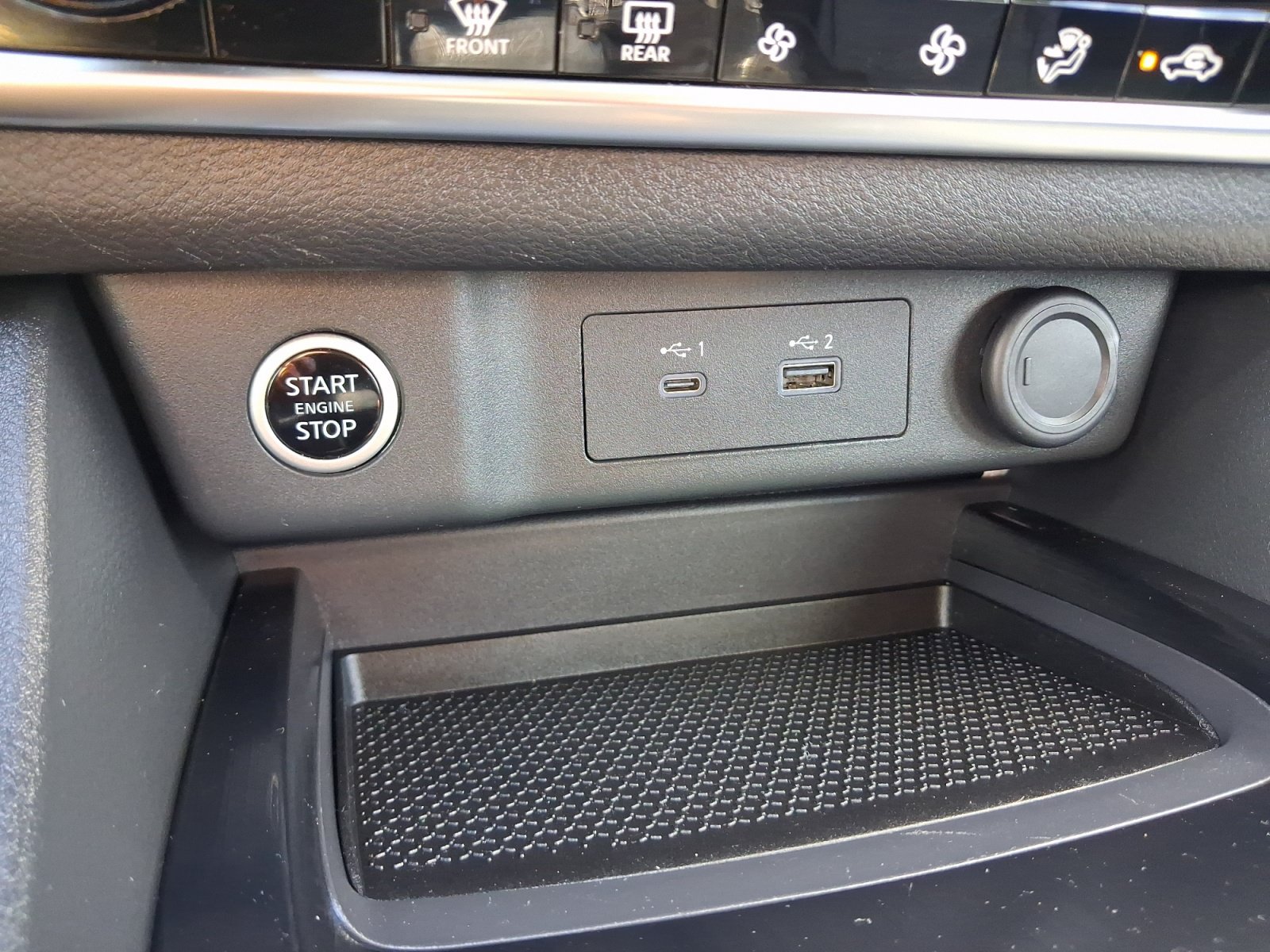 Used 2021 Nissan Rogue SV AWD/4WD image 29