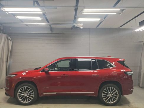New 2026 Buick Enclave Avenir w/ Super Cruise Package AWD/4WD image 17