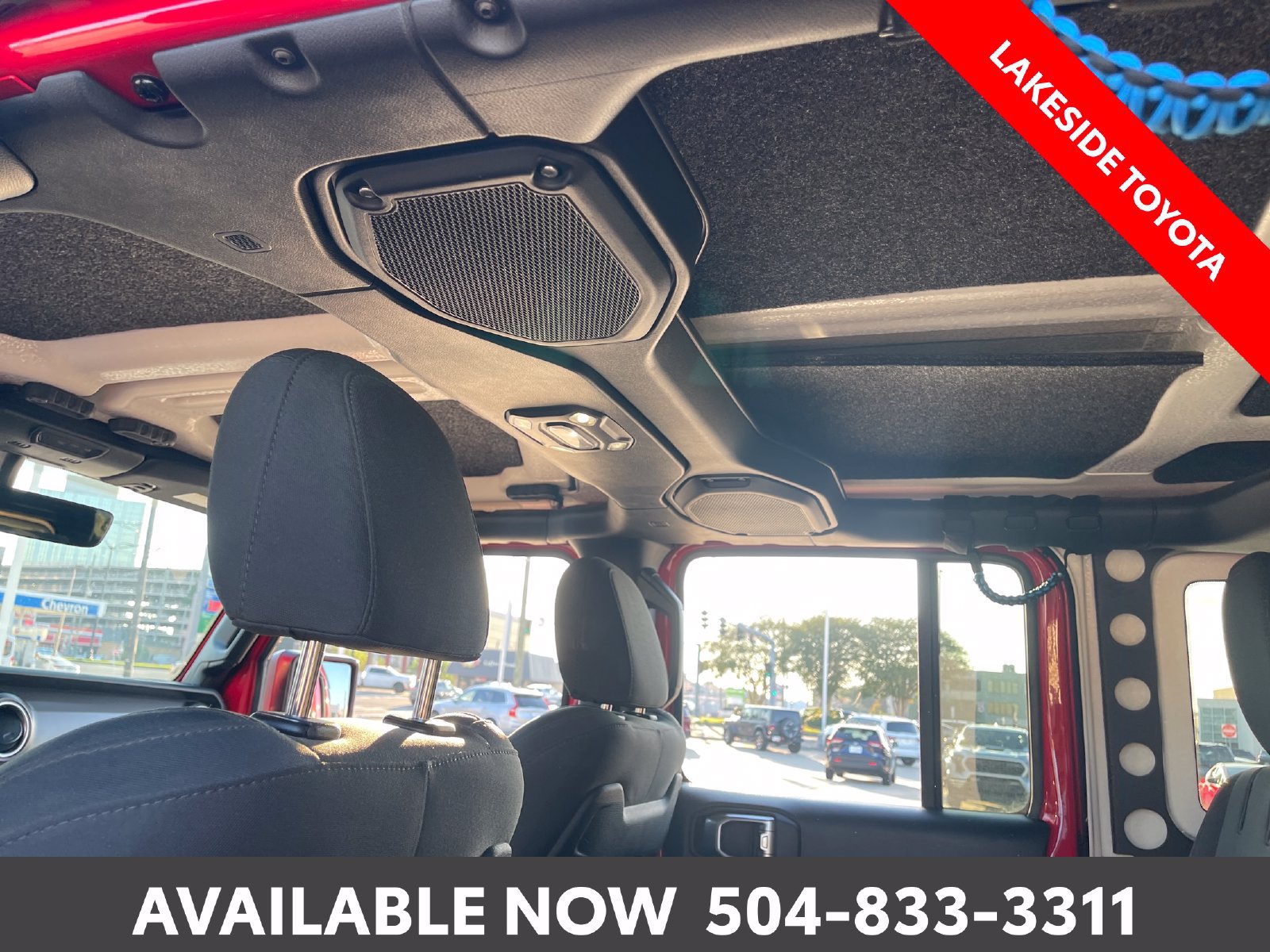 Used 2023 Jeep Wrangler Unlimited Rubicon 4xe AWD/4WD image 23