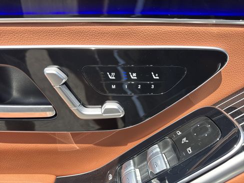 Certified 2022 Mercedes-Benz S 500 4MATIC image 39