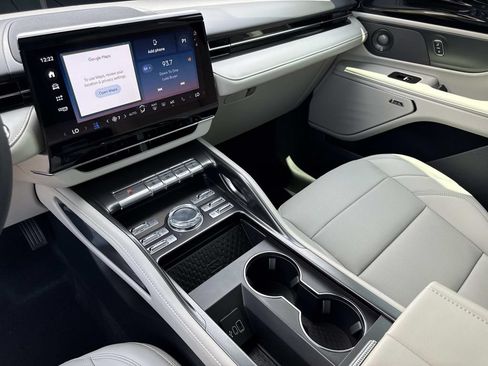 New 2026 Lincoln Nautilus Premier w/ Equipment Group 102A AWD/4WD image 25