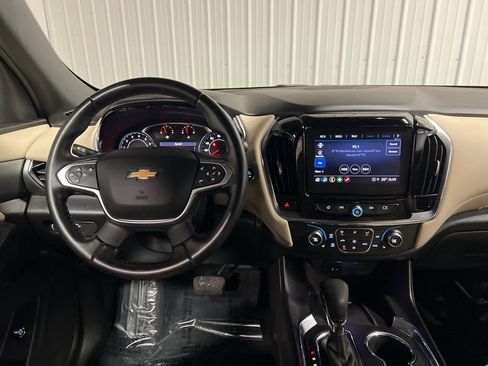 Certified 2023 Chevrolet Traverse LT image 12
