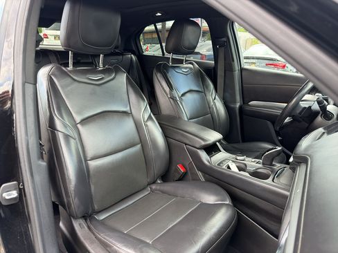 Used 2021 Cadillac XT4 Premium Luxury w/ Driver Assist Package AWD/4WD image 19