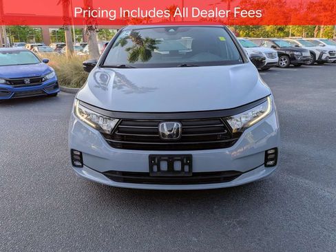 Used 2024 Honda Odyssey Sport image 9