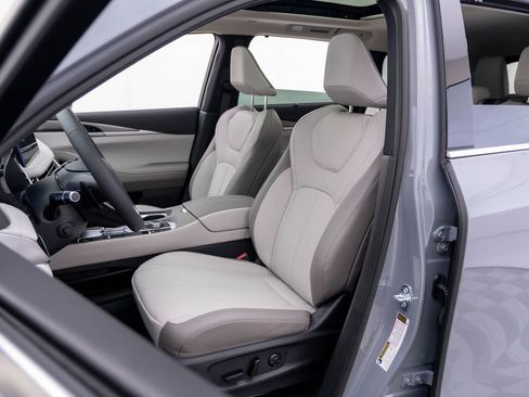 New 2026 INFINITI QX60 Luxe AWD/4WD image 16