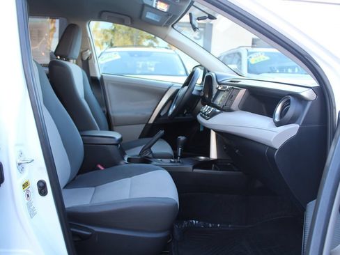 Used 2013 Toyota RAV4 LE AWD/4WD image 20