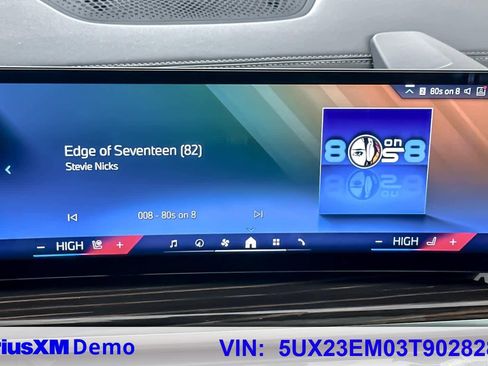 Used 2026 BMW X7 xDrive40i w/ Executive Package image 29