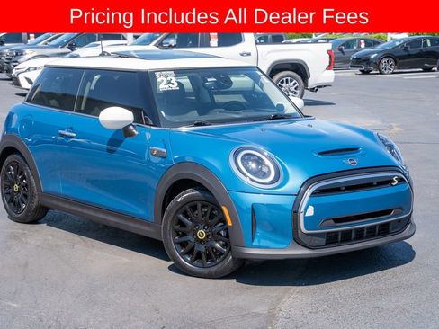 Used 2023 MINI Cooper SE FWD image 1