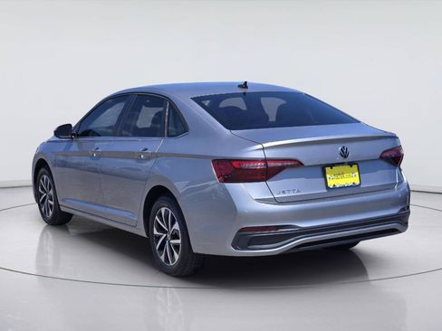 Used 2022 Volkswagen Jetta S FWD image 8