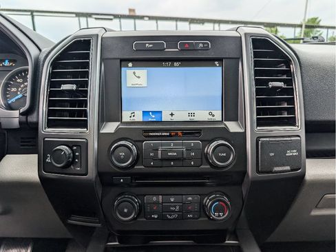 Used 2018 Ford F150 XLT w/ Equipment Group 302A Luxury AWD/4WD image 27