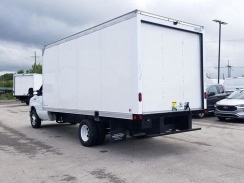 New 2026 Ford E-450 and Econoline 450 Super Duty w/ Power Equipment Group image 5