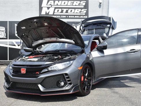 Used 2018 Honda Civic Type R image 29