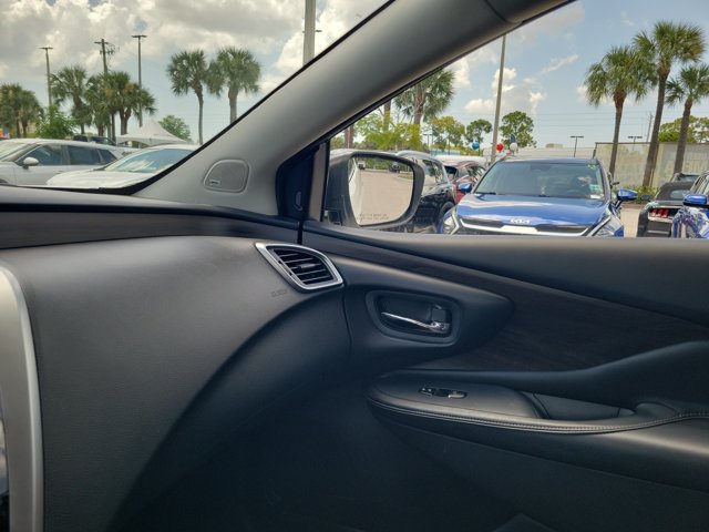 Used 2020 Nissan Murano Platinum w/ Cargo Package AWD/4WD image 28