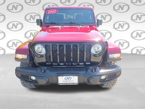 Used 2022 Jeep Gladiator Sport AWD/4WD image 18