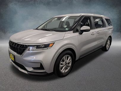 Certified 2022 Kia Carnival LX