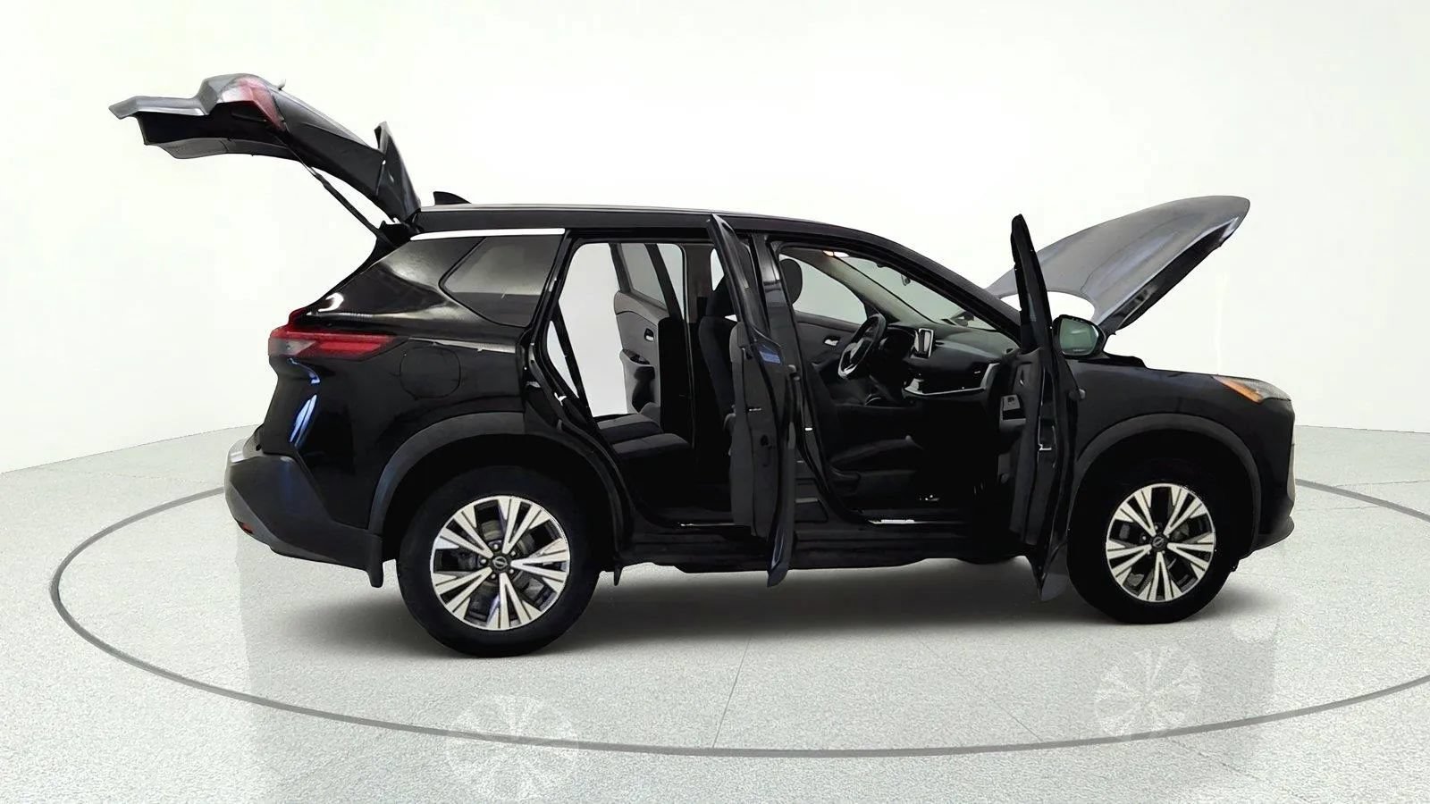 Used 2023 Nissan Rogue SV AWD/4WD image 12