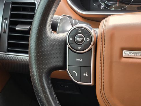 Used 2017 Land Rover Range Rover Sport SVR image 27