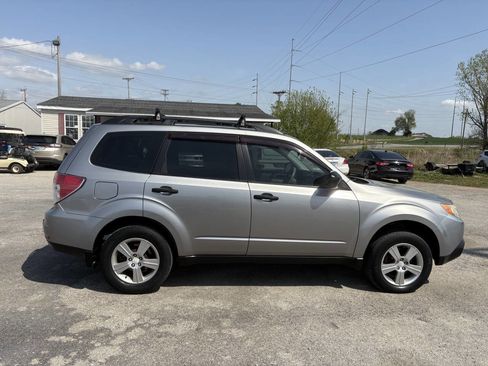 Used 2011 Subaru Forester 2.5X w/ Alloy Wheel Value Pkg image 7