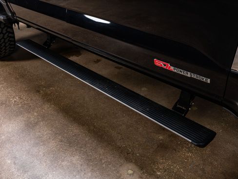 Used 2024 Ford F250 Limited w/ FX4 Off-Road Package image 12