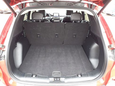 Certified 2022 Ford Escape SEL image 20