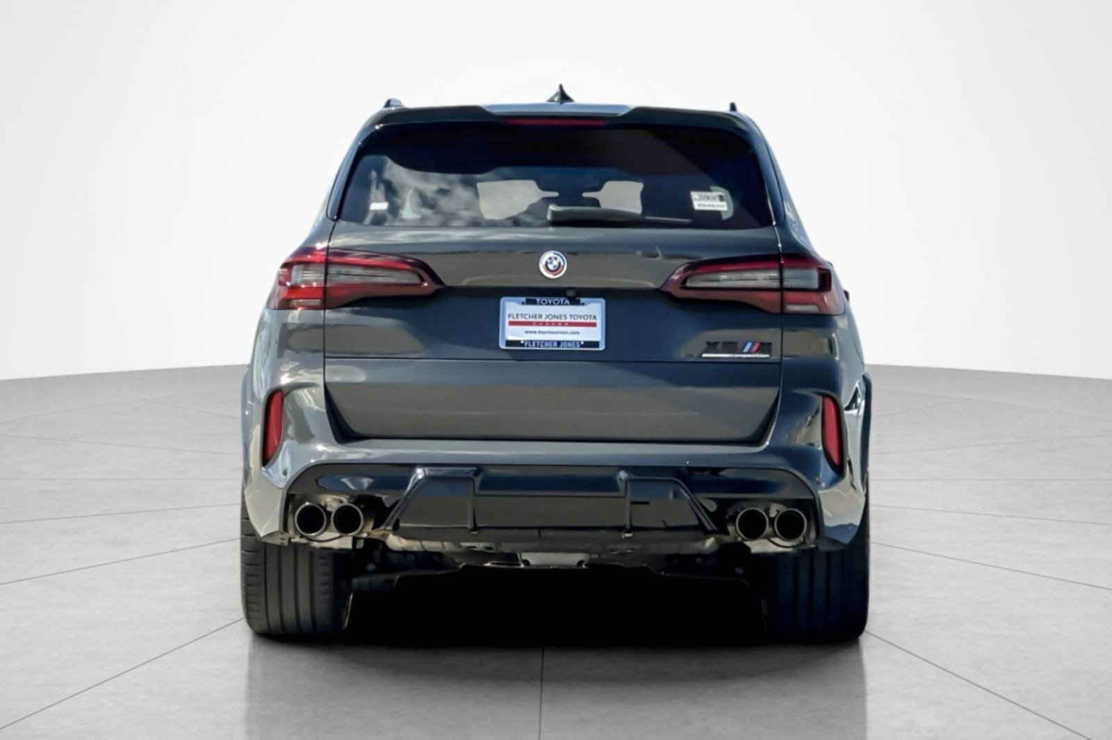 Used 2022 BMW X5 M w/ Competition Package 2 AWD/4WD image 4