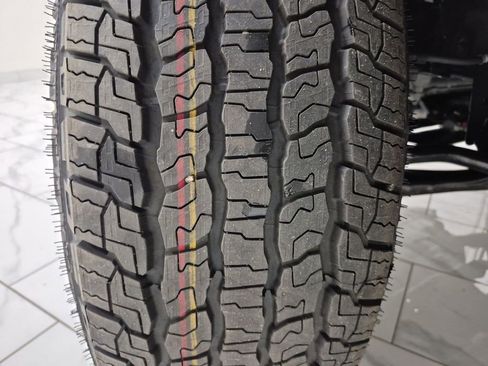 New 2026 GMC Canyon Elevation w/ Convenience Package image 37