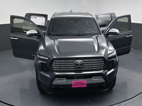 Used 2025 Toyota Tacoma Limited image 25