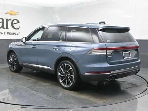 Used 2025 Lincoln Aviator Reserve w/ Equipment Group 201A AWD/4WD image 38