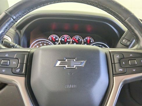 Used 2020 Chevrolet Silverado 1500 RST AWD/4WD image 17