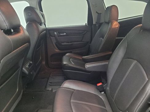 Used 2017 Chevrolet Traverse LT FWD image 18