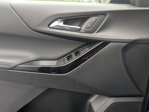 New 2026 Chevrolet Equinox LT image 11