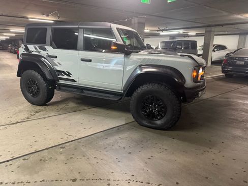 Used 2023 Ford Bronco Raptor image 4