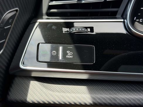 New 2026 Audi RS Q8 performance AWD/4WD image 25