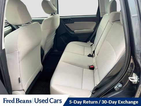 Used 2016 Subaru Forester 2.5i Premium image 26