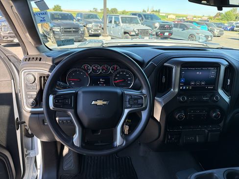 Used 2021 Chevrolet Silverado 3500 LT w/ Snow Plow Prep Package AWD/4WD image 9