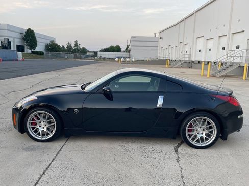 Used 2003 Nissan 350Z Touring RWD image 6
