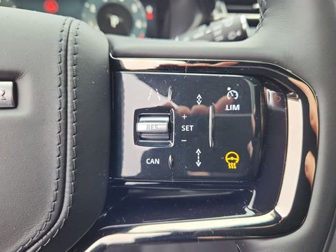 New 2026 Land Rover Range Rover Velar Dynamic SE AWD/4WD image 20