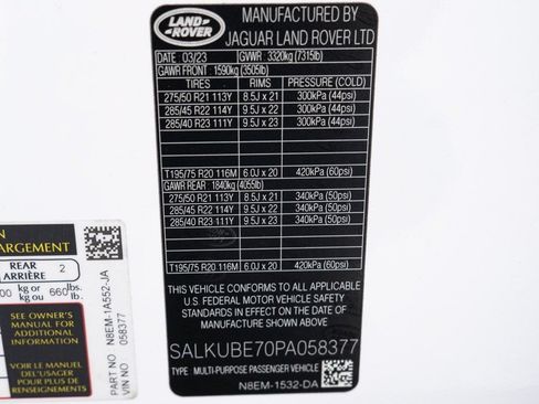 Used 2023 Land Rover Range Rover SV AWD/4WD image 57