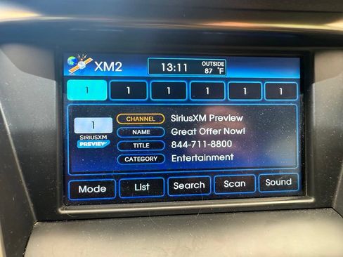 Used 2012 Hyundai Azera FWD image 22