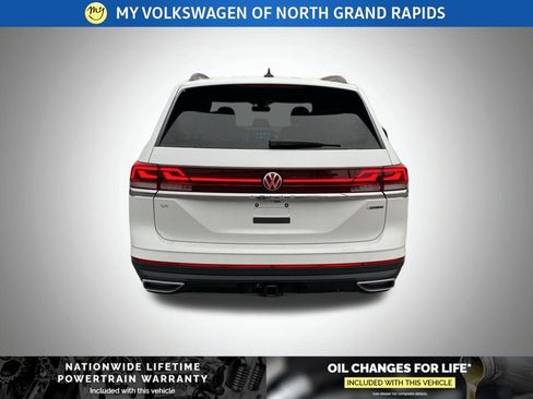 New 2026 Volkswagen Atlas SE image 21