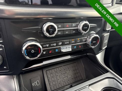Used 2025 Ford F150 Lariat w/ Equipment Group 502A High AWD/4WD image 38