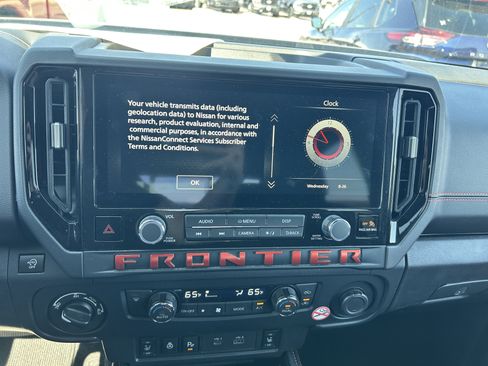 Used 2026 Nissan Frontier PRO-4X AWD/4WD image 16