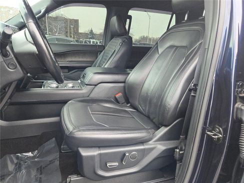 Used 2021 Ford Expedition Limited image 29