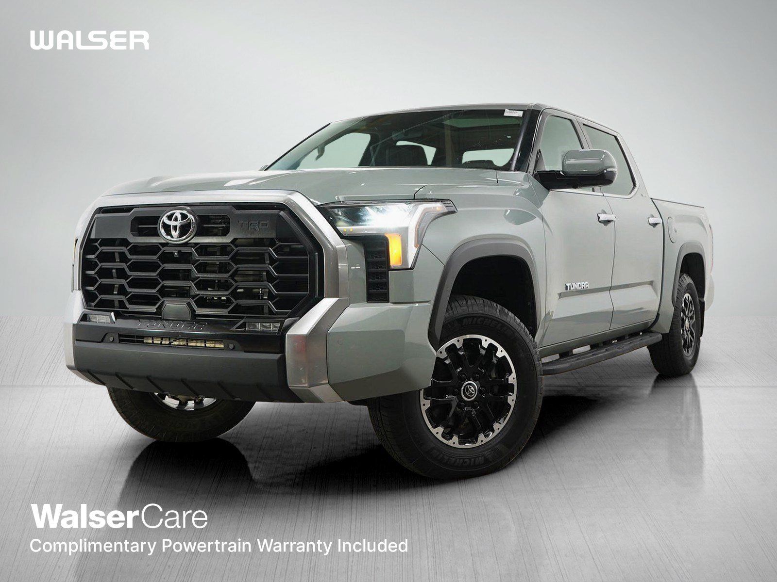 Used 2022 Toyota Tundra Limited AWD/4WD image 1