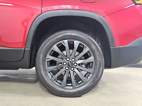 Used 2022 Chevrolet Traverse RS w/ LPO, Floor Liner Package AWD/4WD image 40