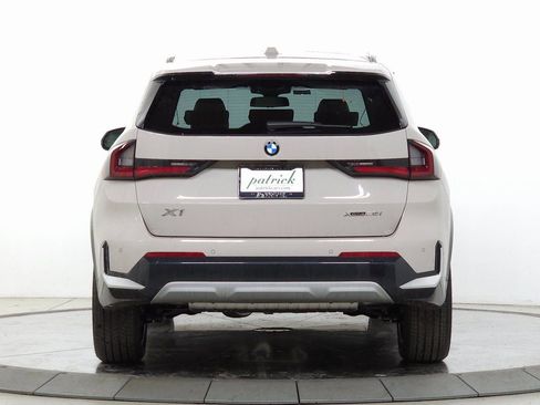Used 2026 BMW X1 xDrive28i w/ Technology Package AWD/4WD image 7