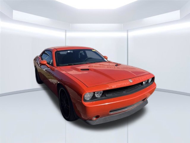 Used 2010 Dodge Challenger R/T RWD image 3